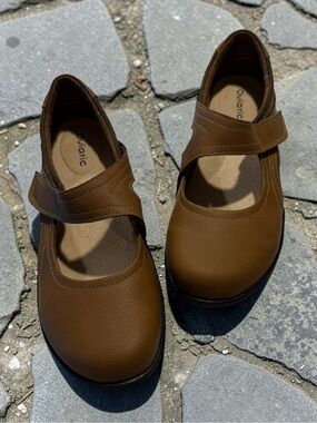 Oviaric Brown Mary Jane Style Walking Shoe - Orthopedic Blister Preventing